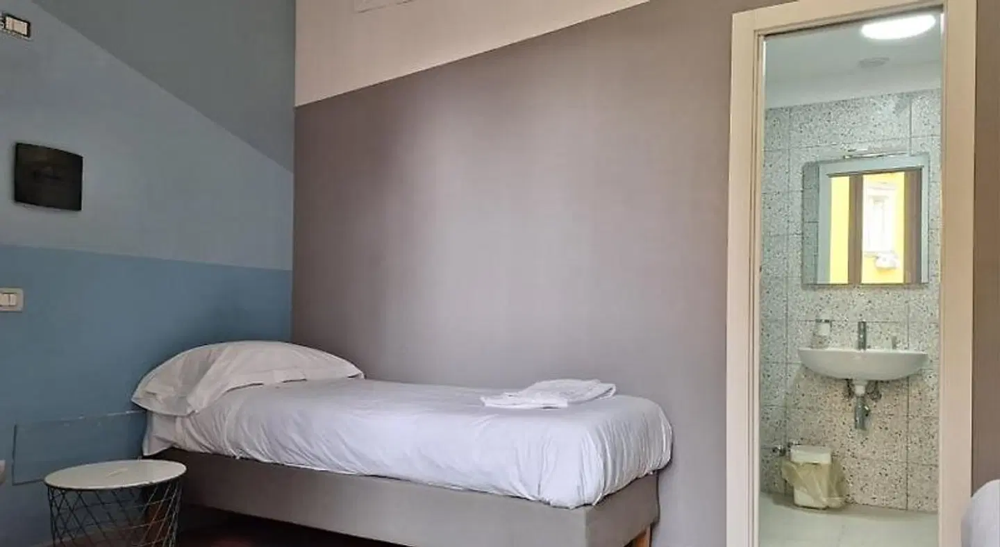 La Controra Hostel Naples ROOM_EXAMPLE