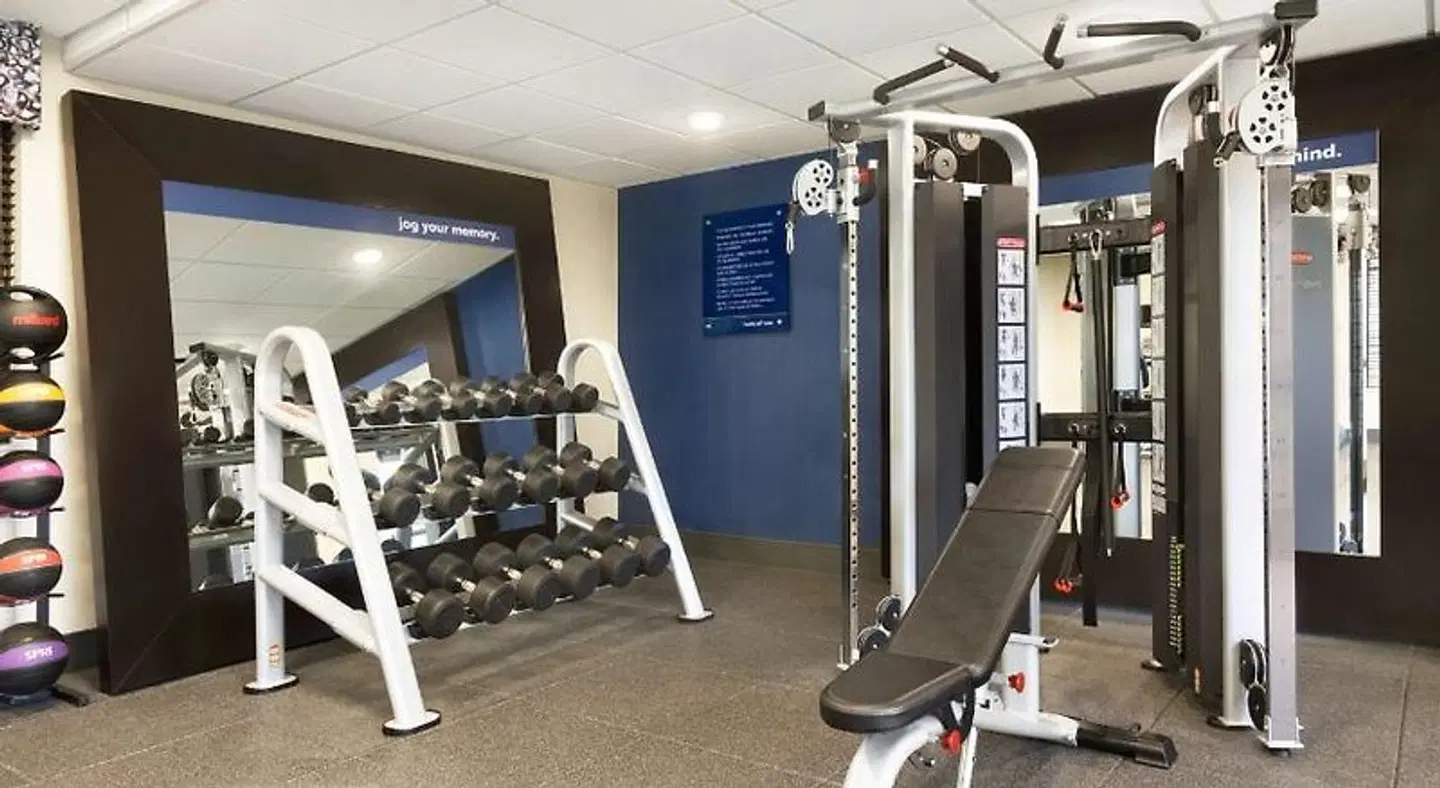 Hampton Inn & Suites Seattle/Renton SPORTS_AND_LEISURE