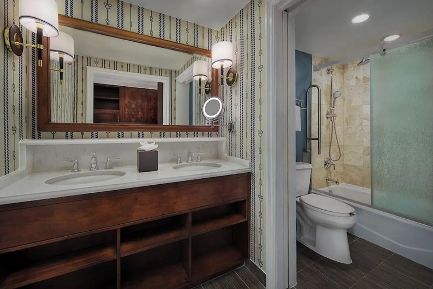 Disney's Yacht Club Resort Badezimmer