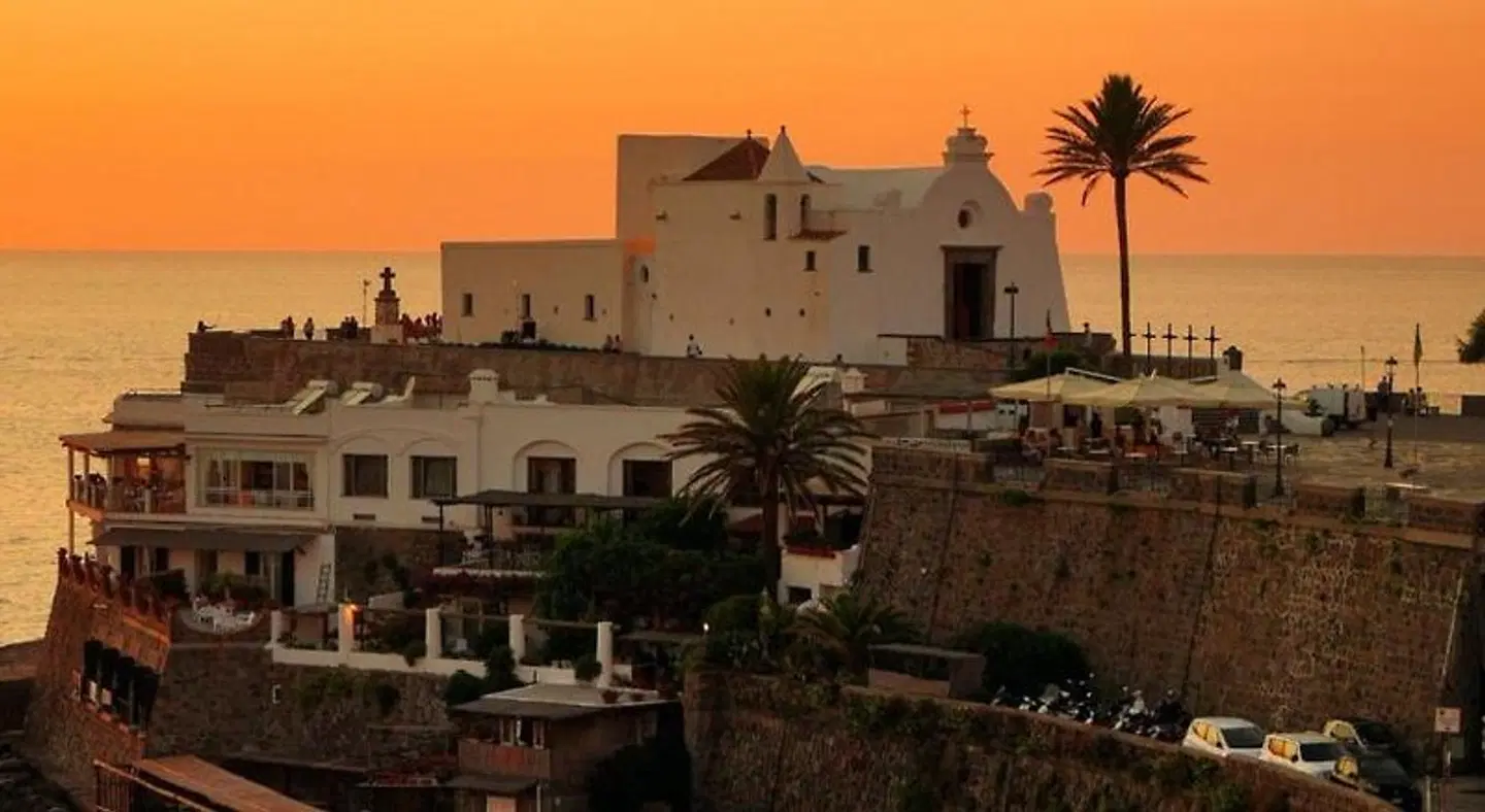 Nettuno EXTERIOR