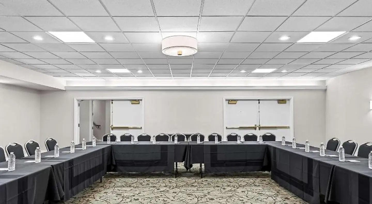 Best Western Premier Plaza Hotel and Conference Center Konferenz
