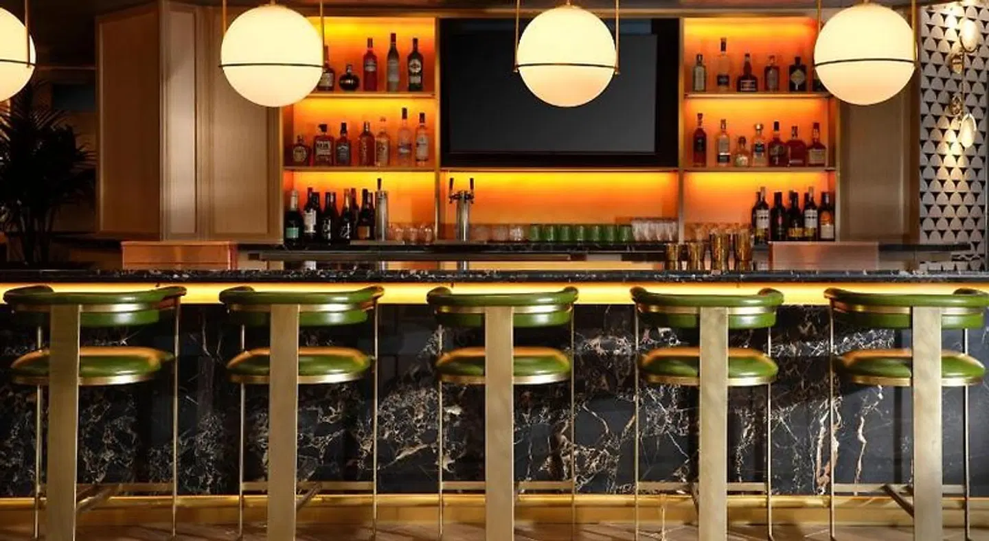 Burton House Beverly Hills, A Tribute Portfolio Hotel Bar