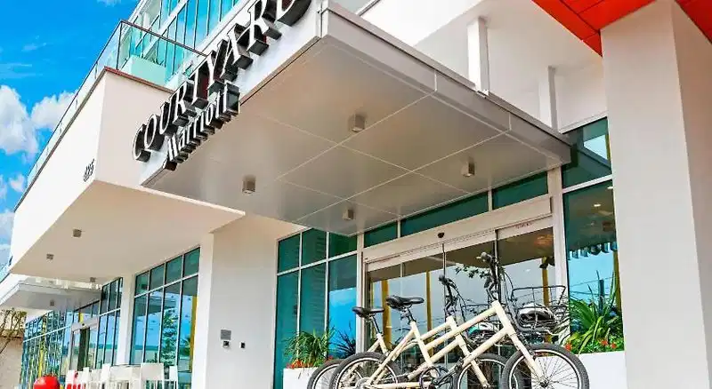 Courtyard by Marriott Santa Monica – Hotelfoto