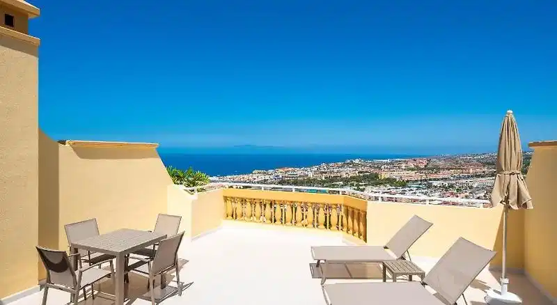 Ramada Residences by Wyndham Tenerife Costa Adeje – Hotelfoto