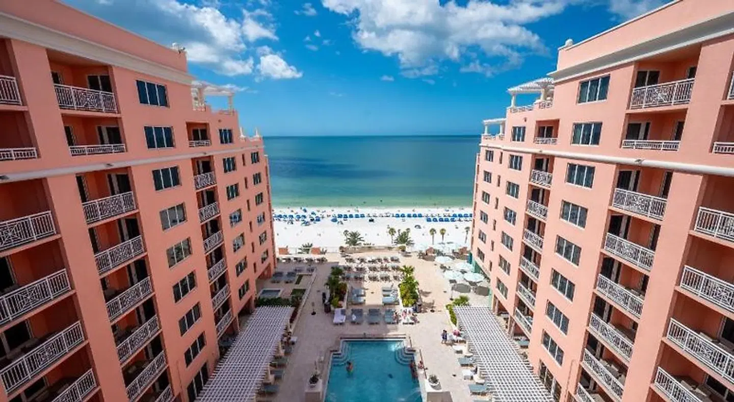 Hyatt Regency Clearwater Beach Resort & Spa EXTERIOR