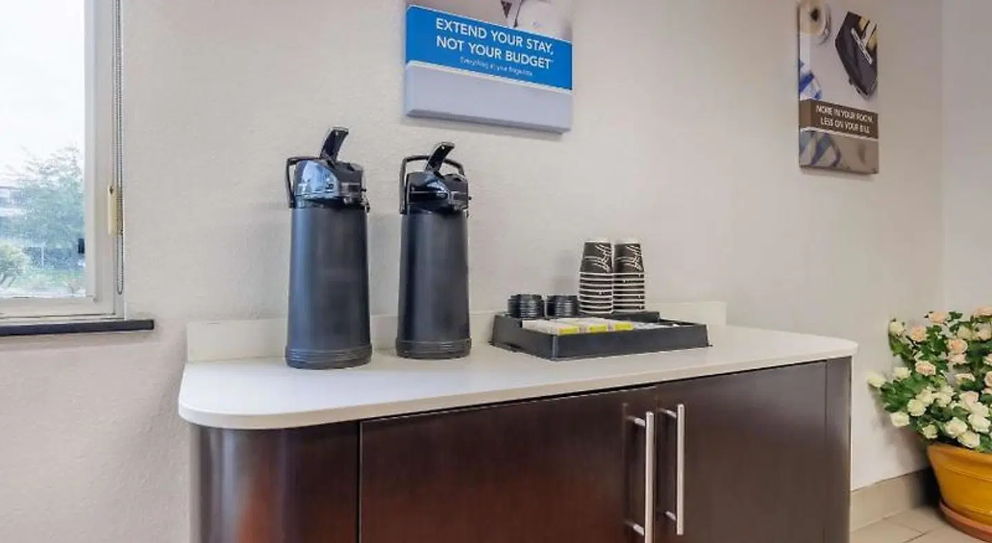 Motel 6 Seattle, WA - Sea-Tac Airport South LOUNGE_LOBBY