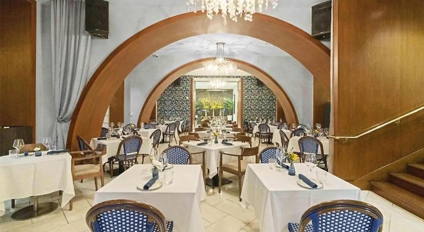 Conrad Fort Lauderdale Beach Restaurant