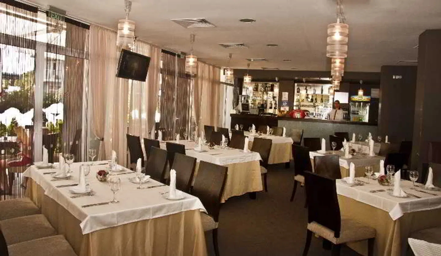 Perla Sunny Beach Restaurant