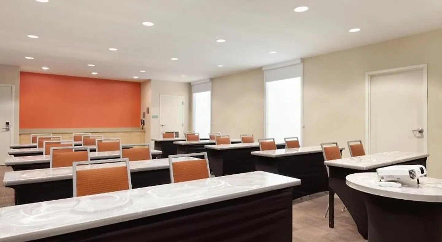 Home2 Suites by Hilton Seattle Airport Konferenz