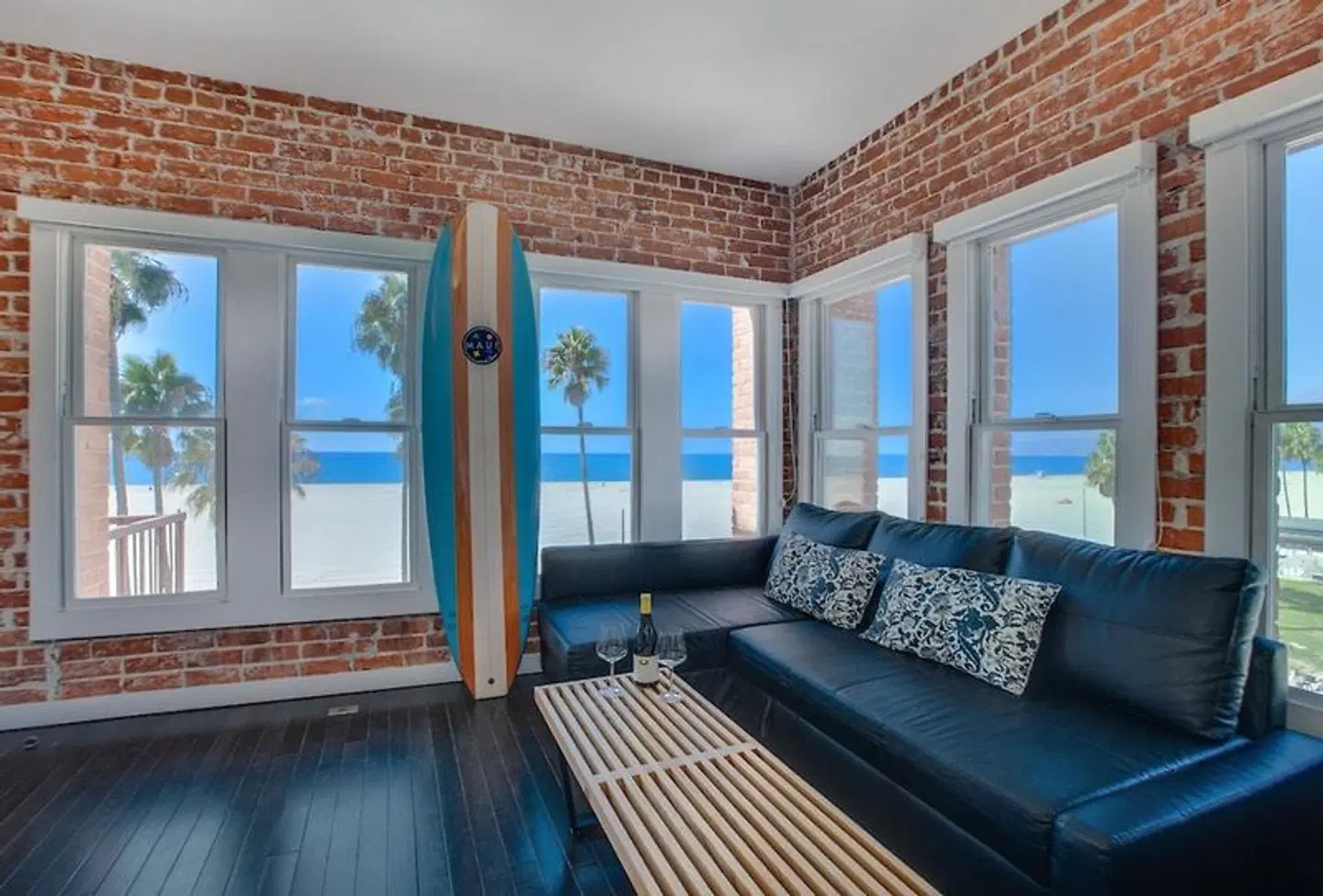 Venice Breeze Suites ROOM_EXAMPLE