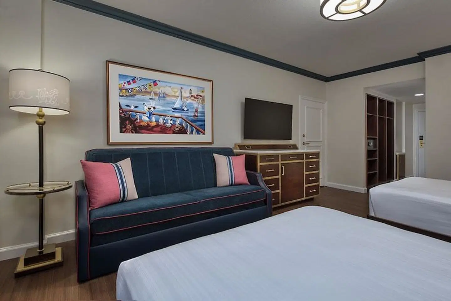 Disney's Yacht Club Resort ROOM_EXAMPLE
