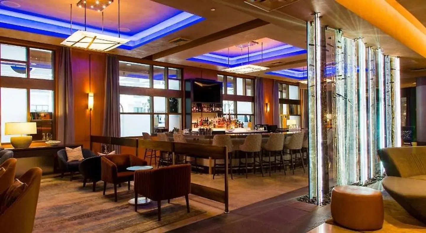 Grand Hyatt Seattle Bar
