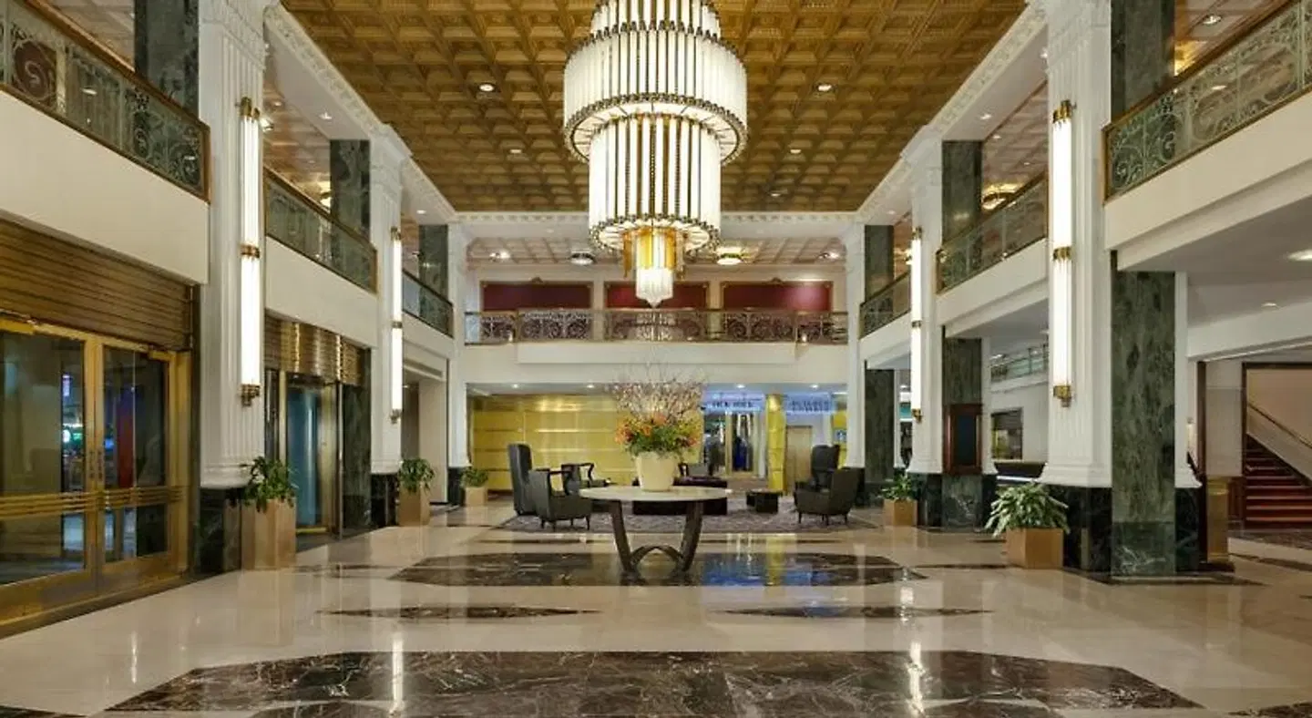 The New Yorker Hotel by Lotte Hotels LOUNGE_LOBBY