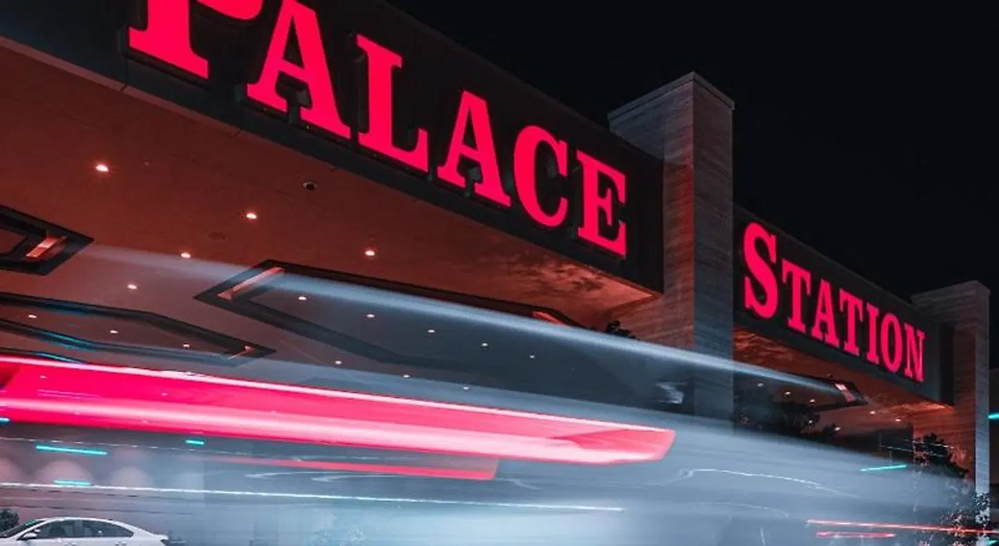 Palace Station Hotel & Casino EXTERIOR