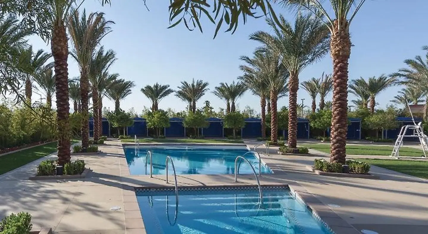 Wyndham Desert Blue OUTDOOR_POOL