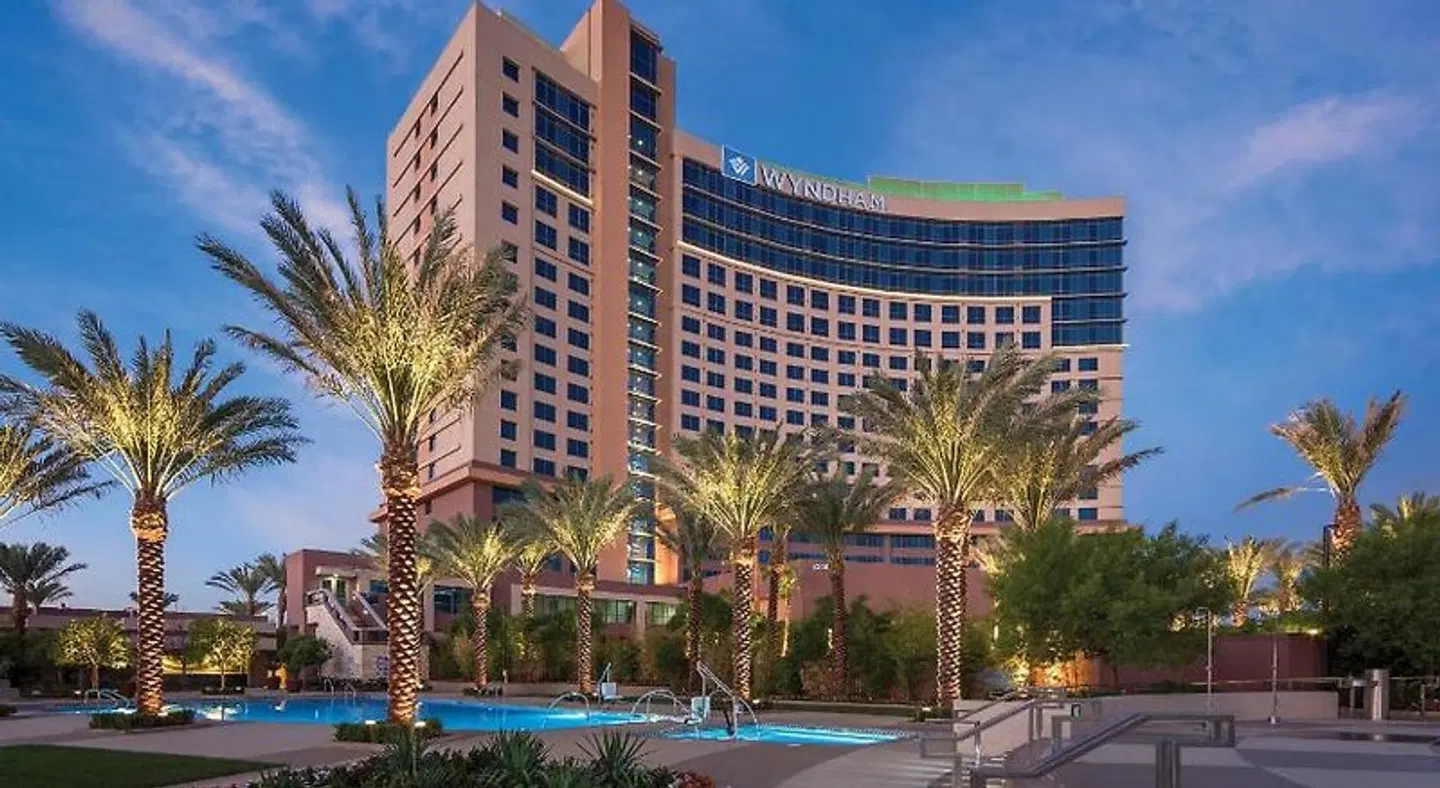 Wyndham Desert Blue EXTERIOR