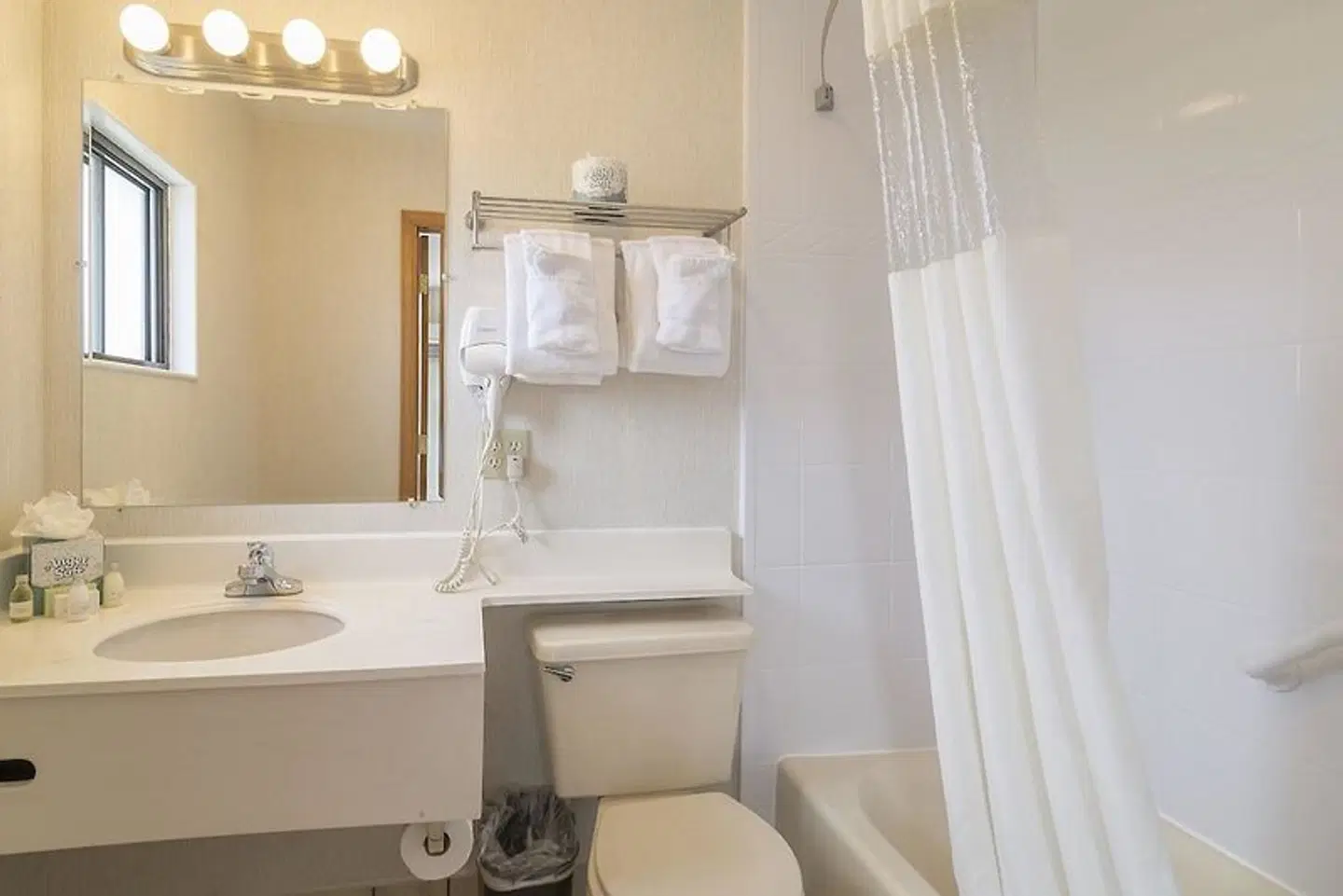 Blue Door Inn Badezimmer