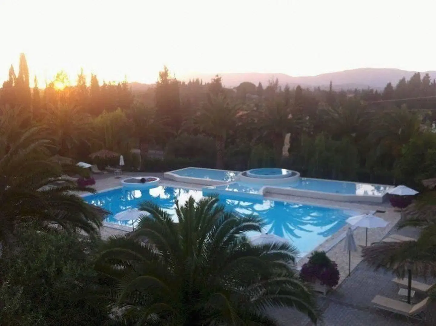 Art Hotel Debono OUTDOOR_POOL