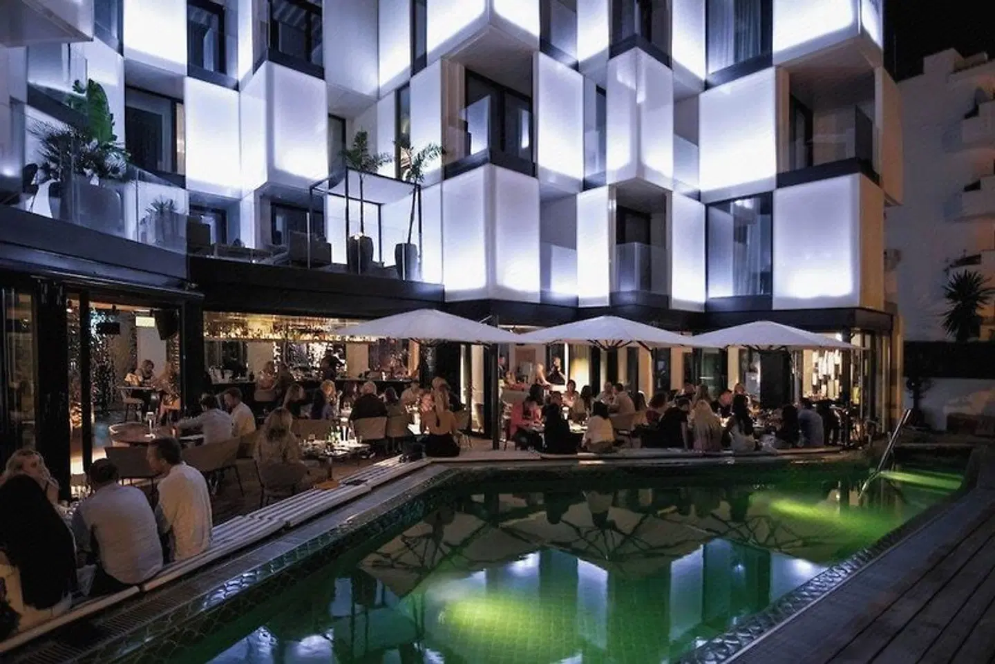 NH Collection Ibiza Hallenbad