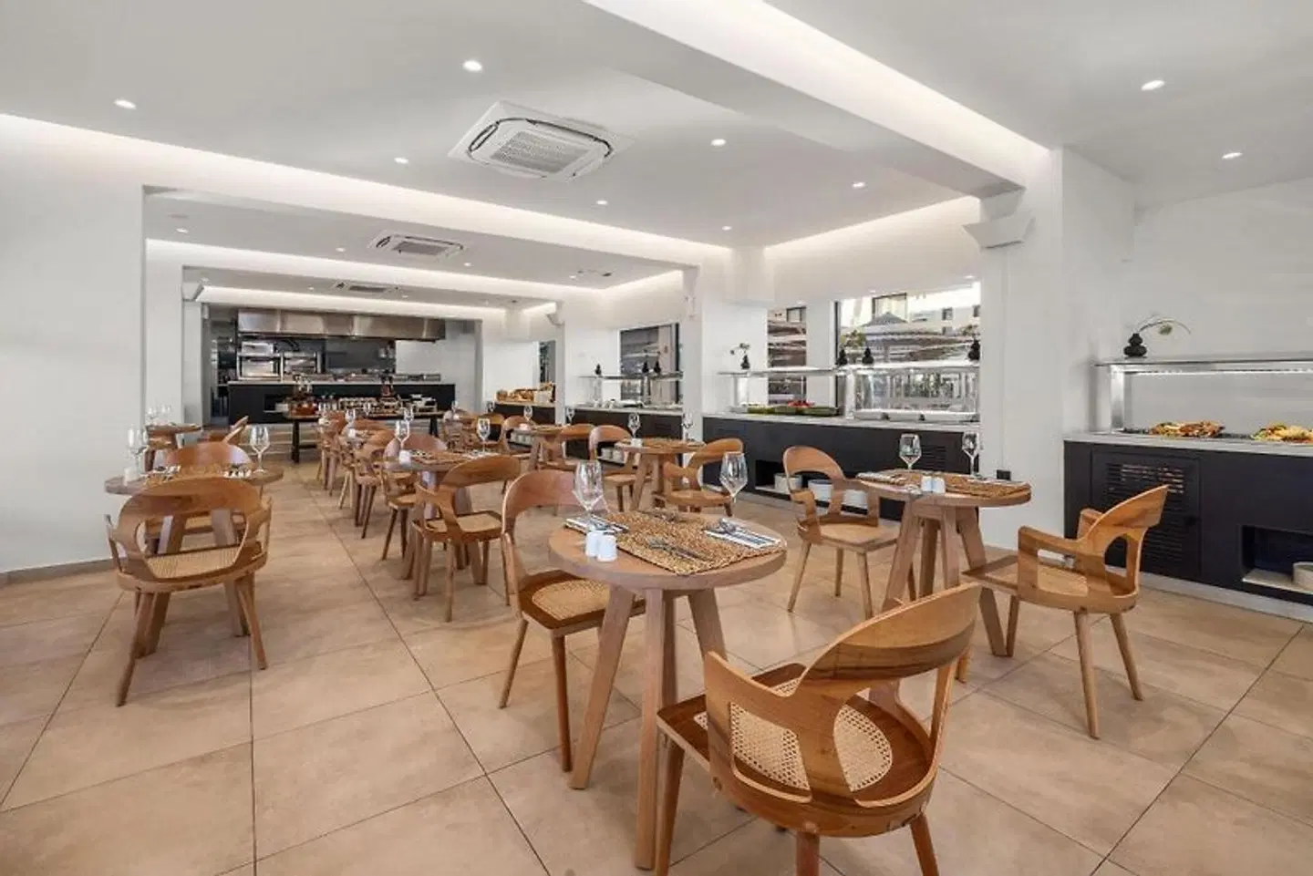 Cabana Blu Lifestyle Boutique Hotel & Suites Restaurant