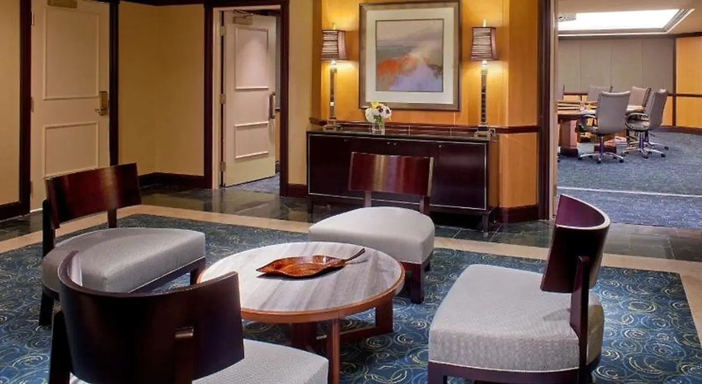 Hyatt Regency Orlando International Airport ROOM_EXAMPLE