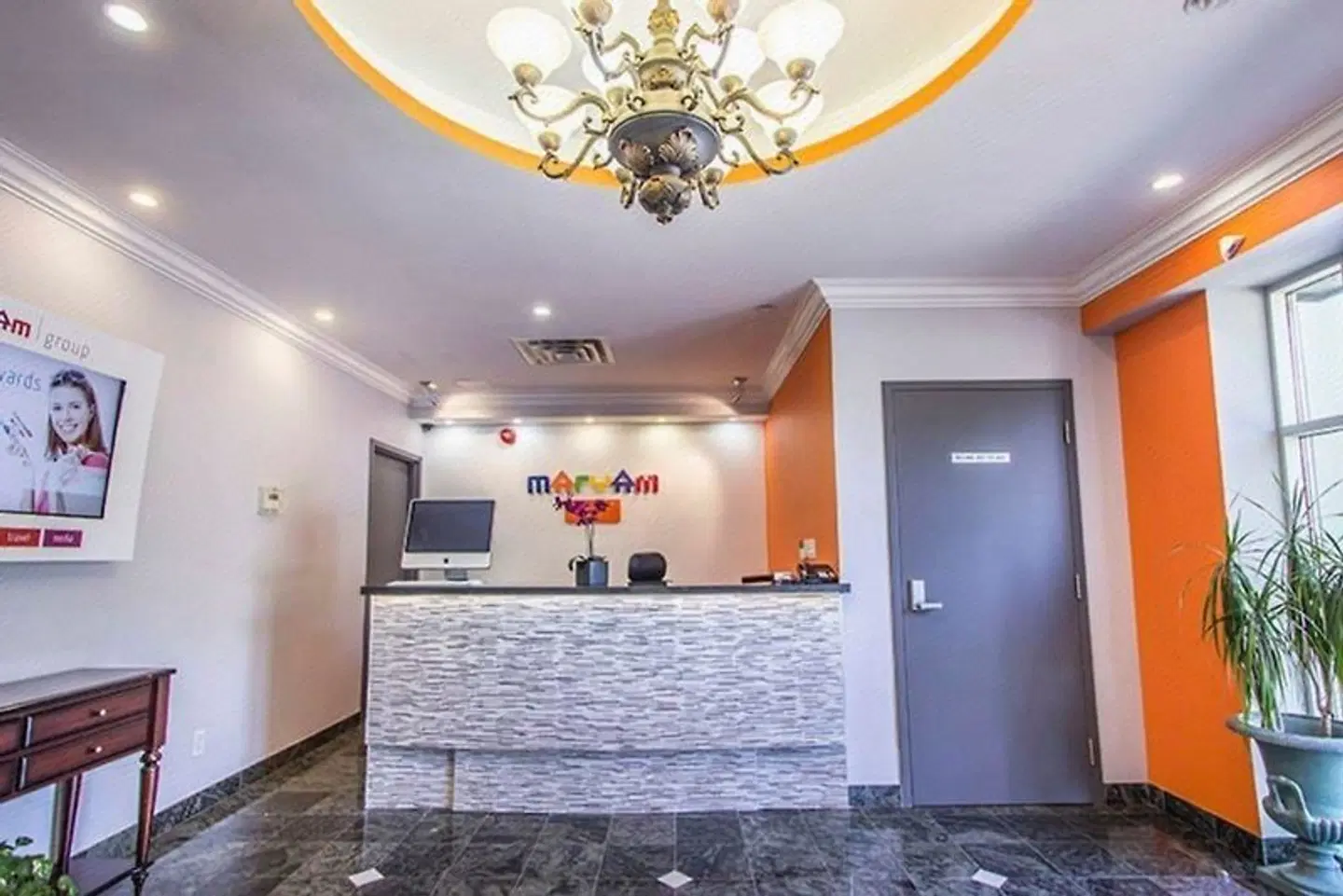 The Willowdale Hotel Toronto North York LOUNGE_LOBBY