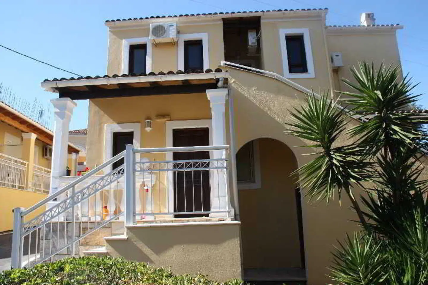 Saint Spiridon Hotel EXTERIOR