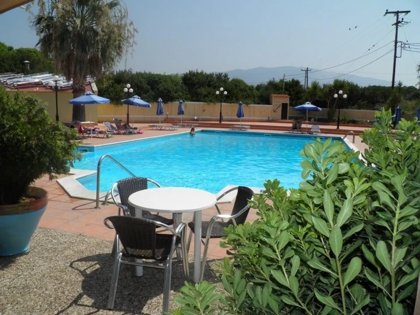 Ammes Hotel EXTERIOR