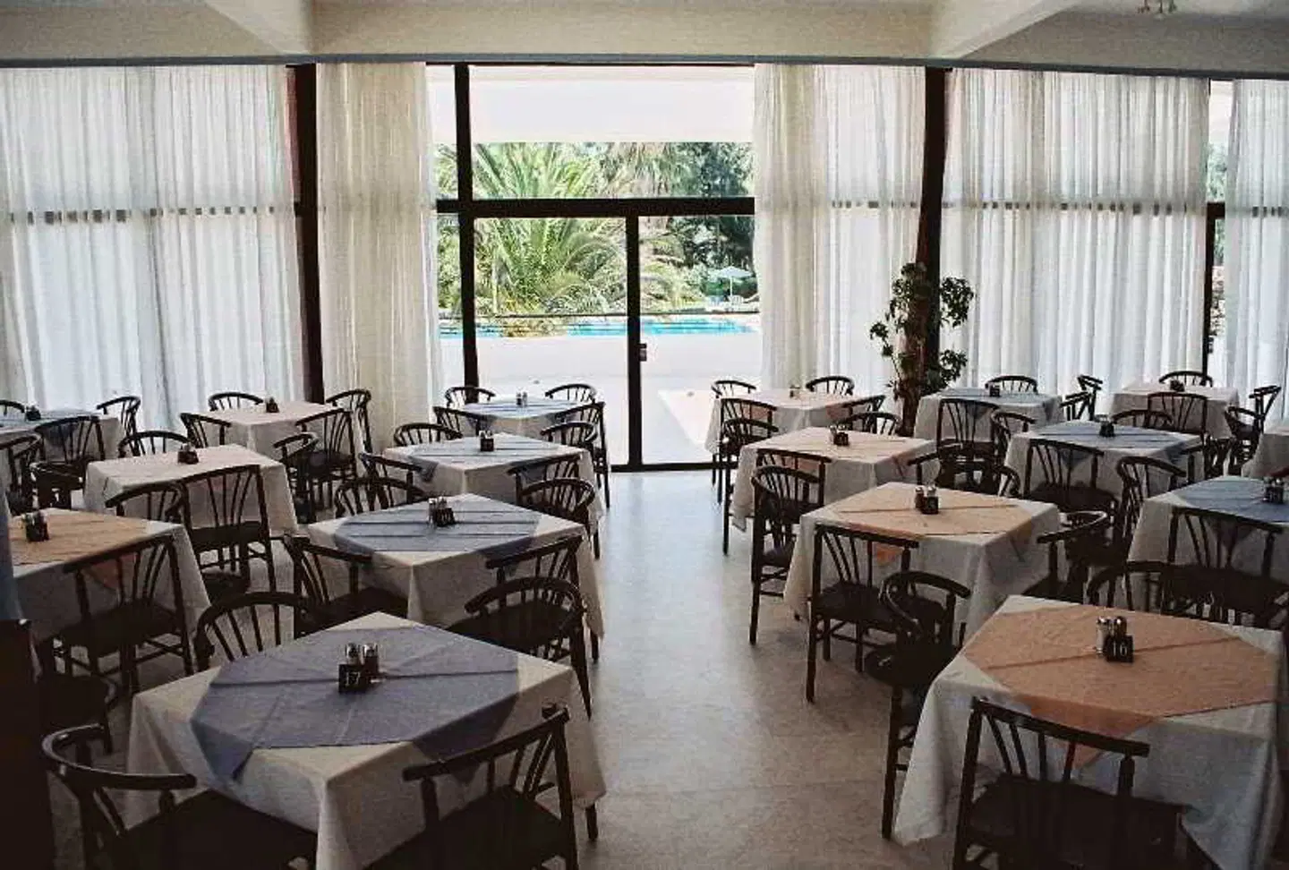 Cavo Mediterraneo Hotel Restaurant