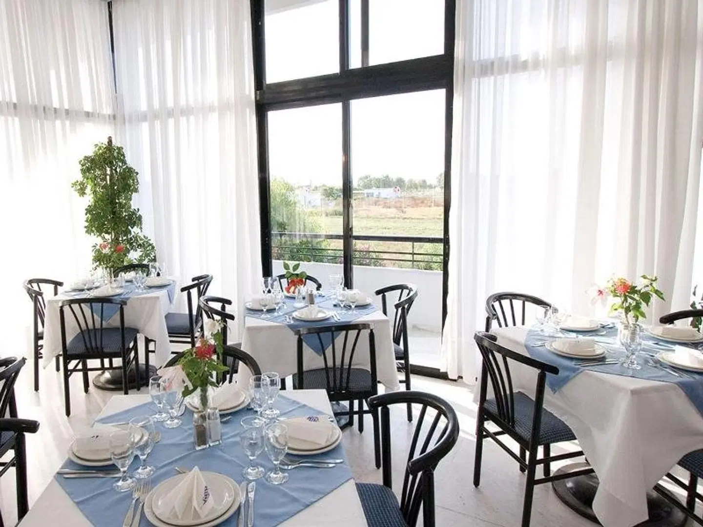 Cavo Mediterraneo Hotel Restaurant