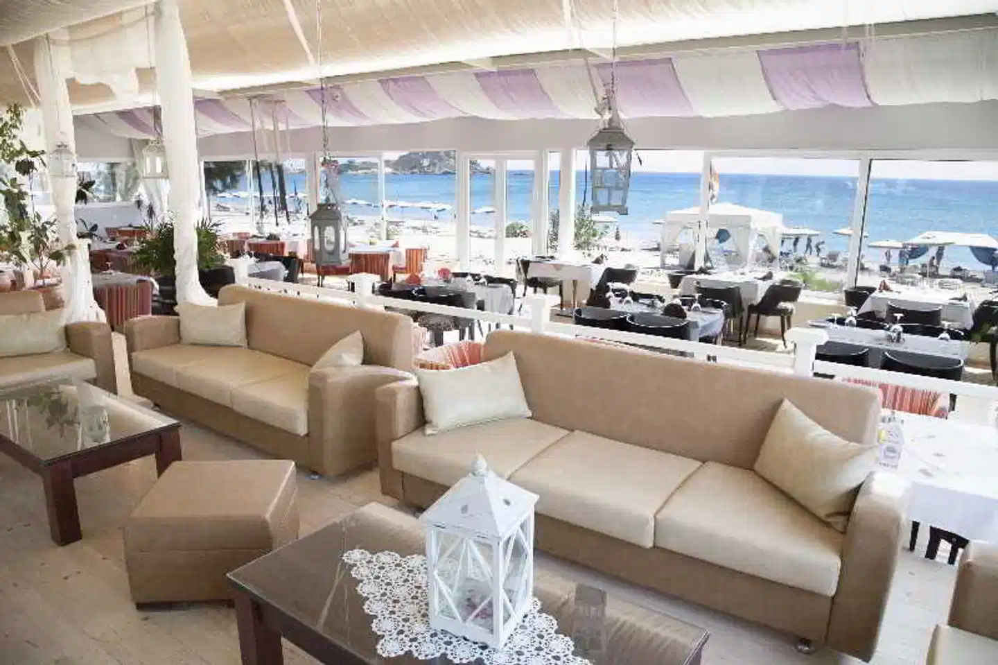 Sacallis Inn Beach Hotel Restaurant