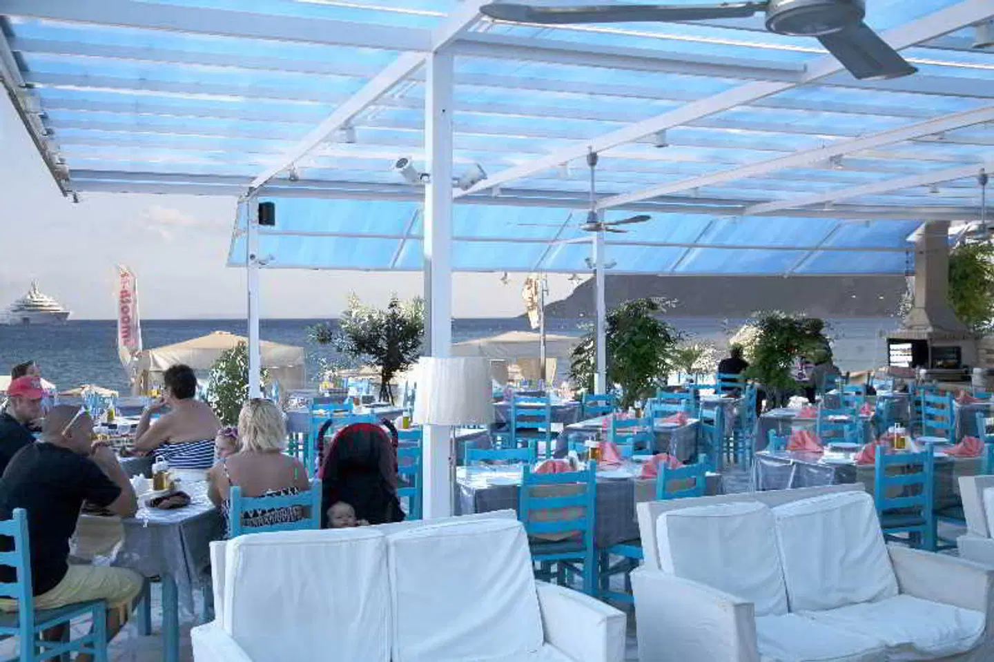 Sacallis Inn Beach Hotel Restaurant