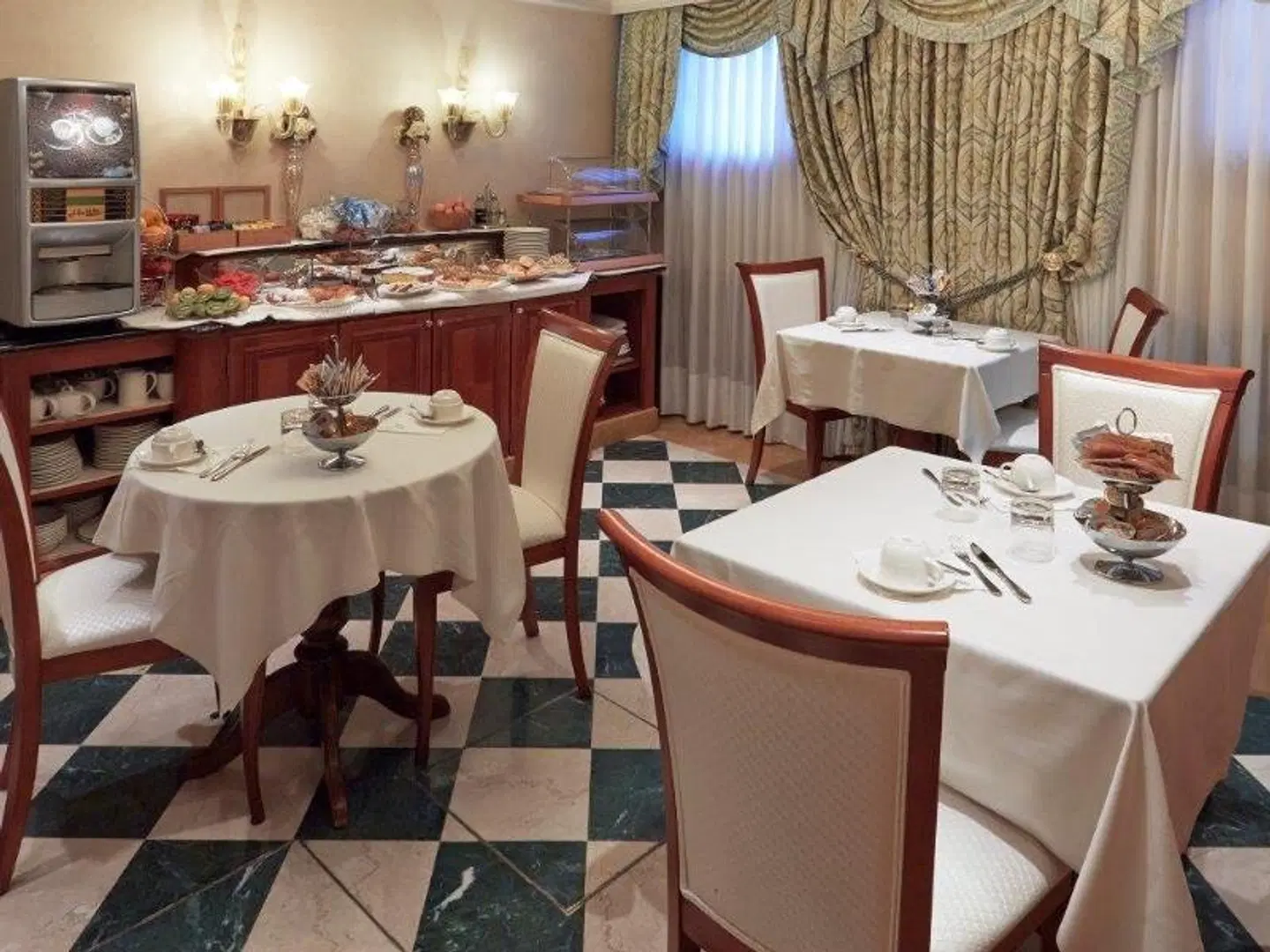 Antiche Figure Restaurant