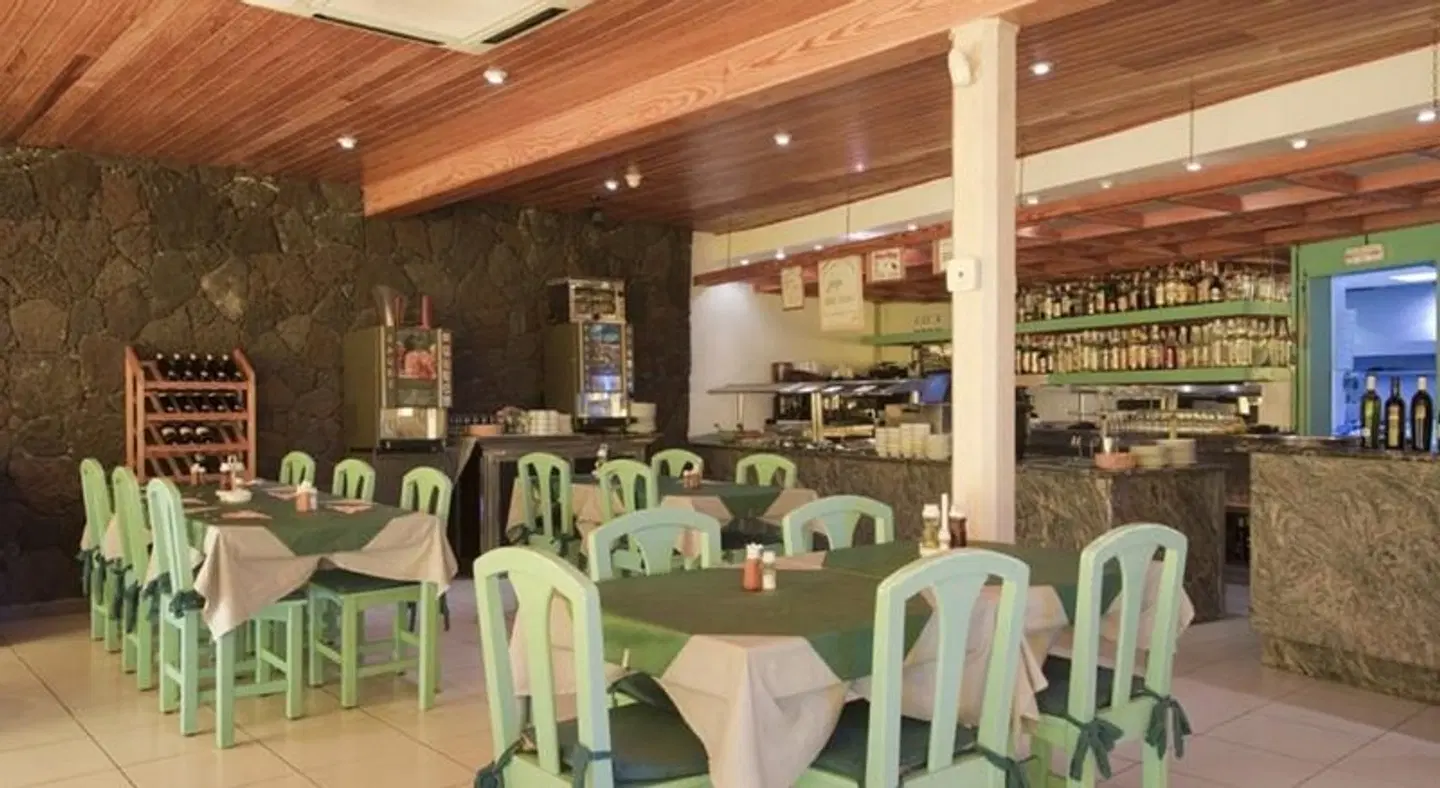 Apartamentos Arena Dorada Restaurant