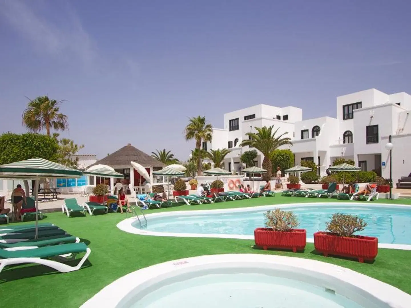 Nazaret Sol OUTDOOR_POOL