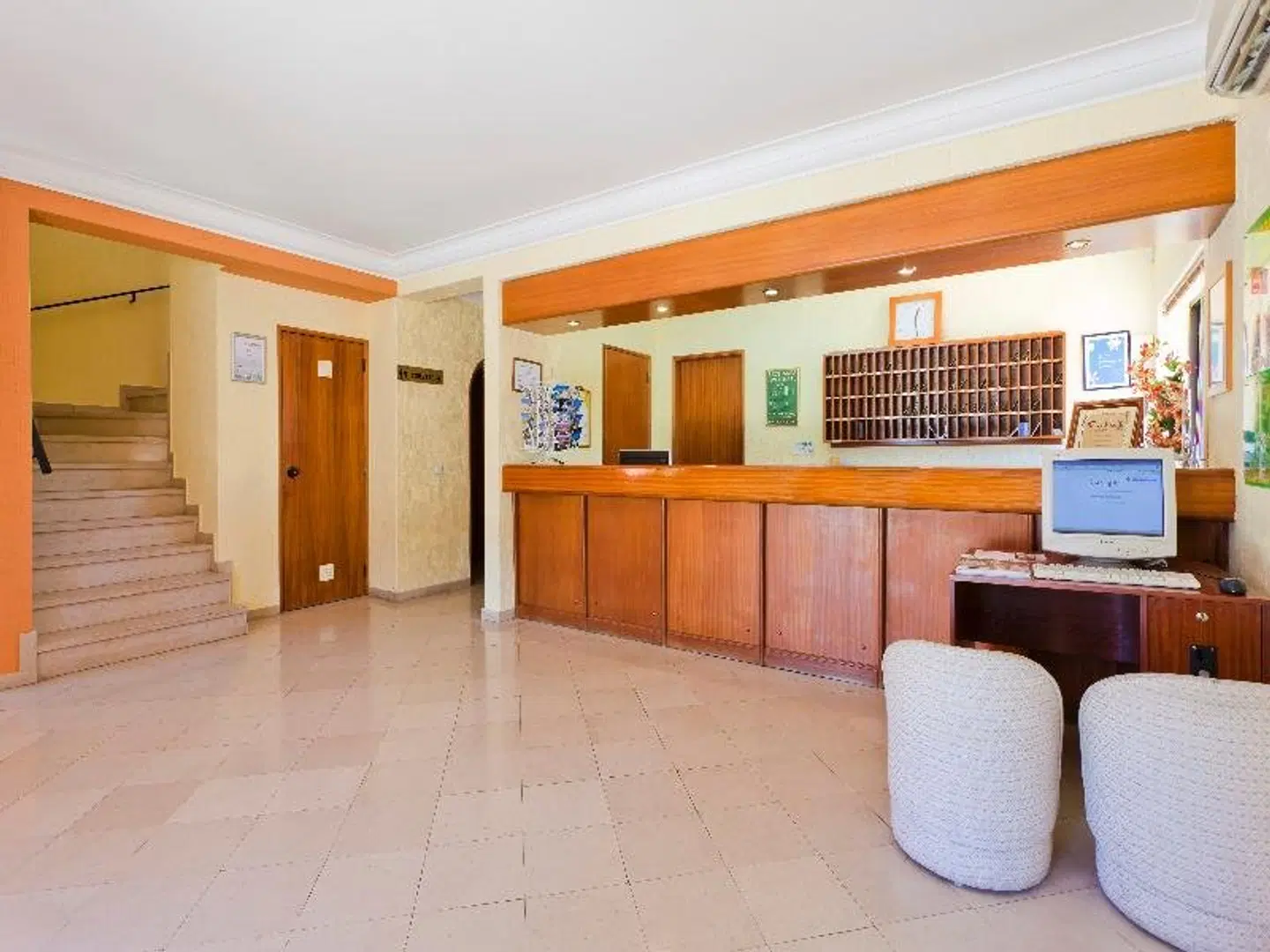 Colina Village LOUNGE_LOBBY