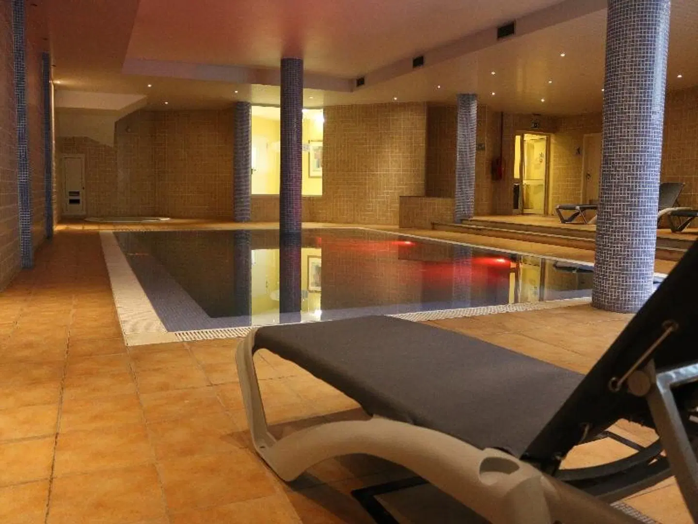 Hotel Euro Moniz OUTDOOR_POOL