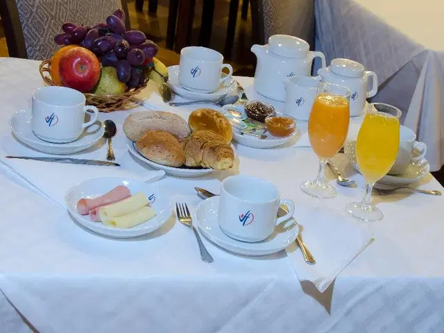 VIP Inn Berna Hotel Restaurant