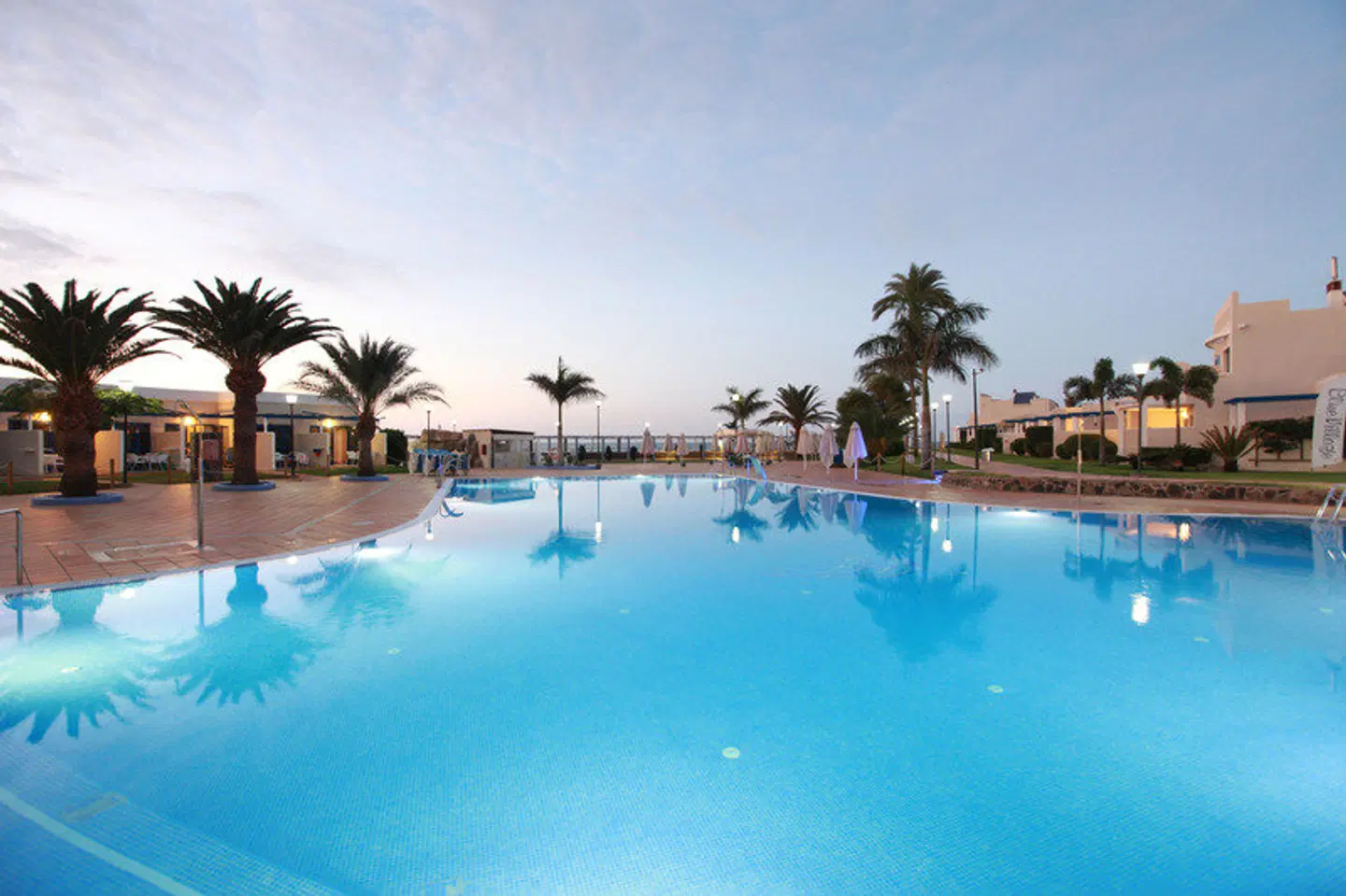 Playa Feliz EXTERIOR