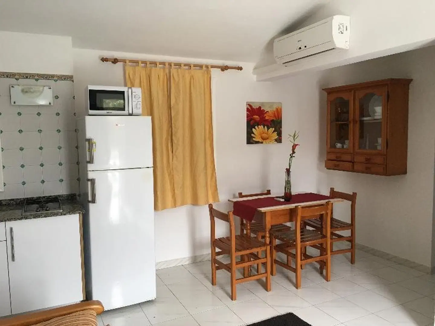 California ROOM_EXAMPLE