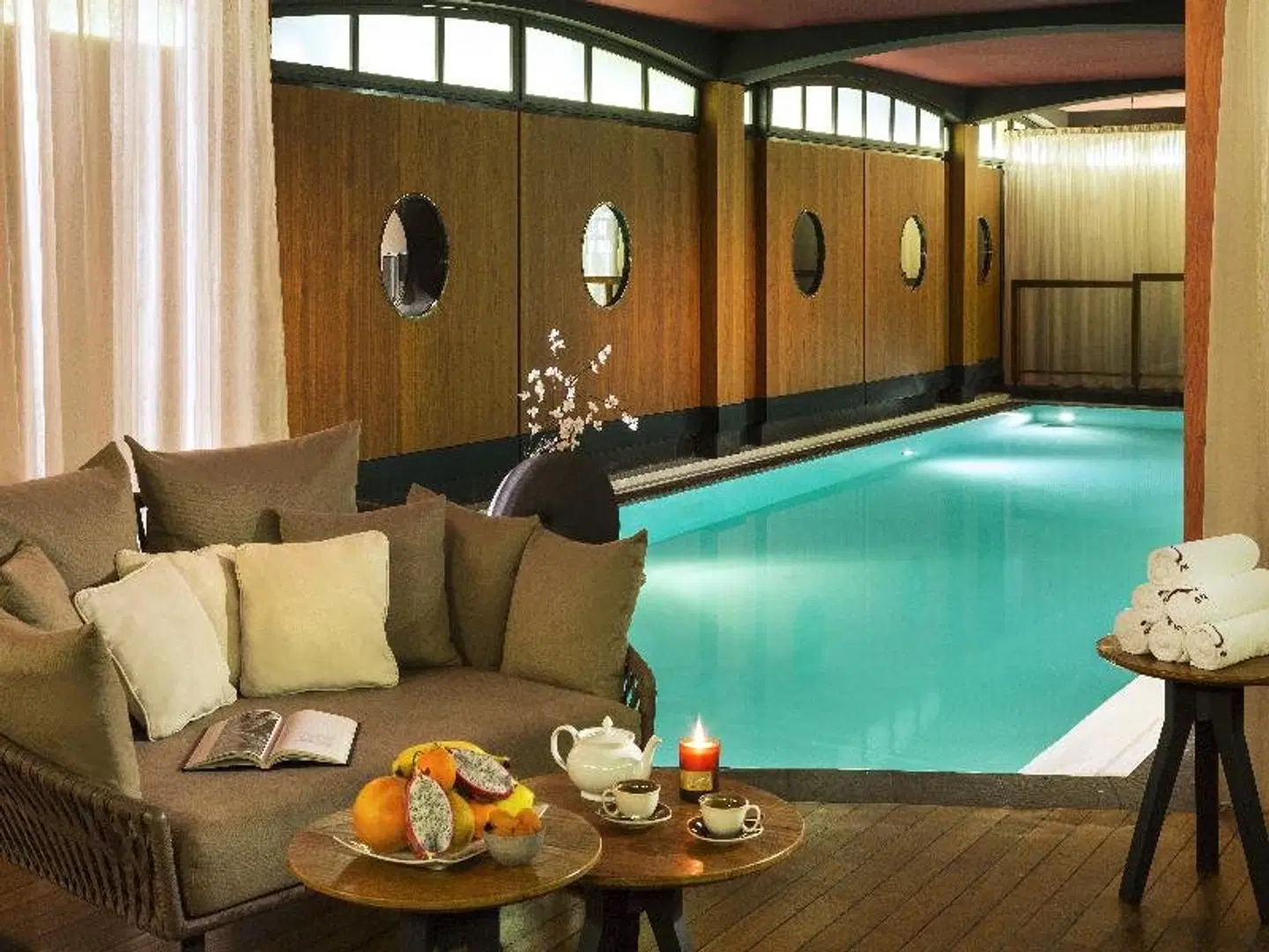 Fouquet's Barrière OUTDOOR_POOL