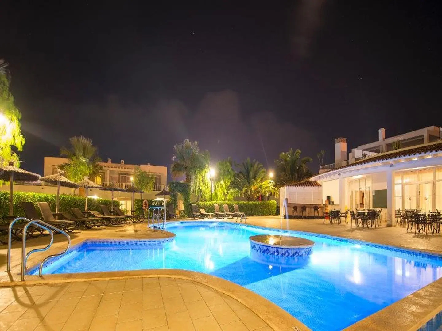 Ona Village Cala D'Or OUTDOOR_POOL