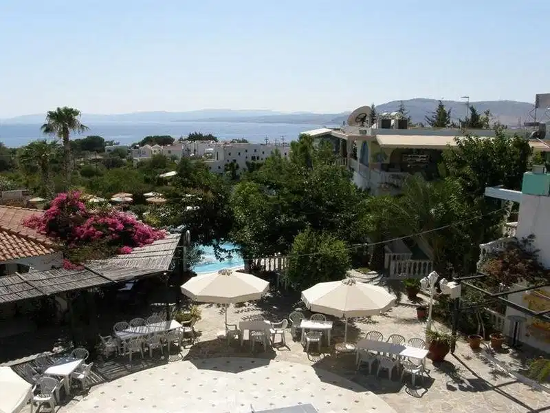 White Olive Premium Lindos – Hotelfoto