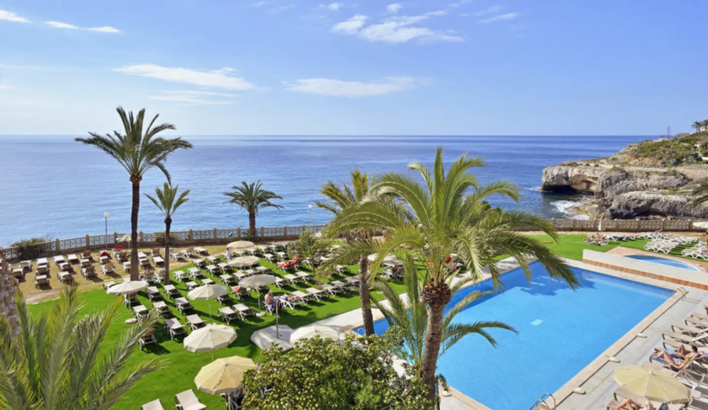 Alua Calas de Mallorca Resort OUTDOOR_POOL