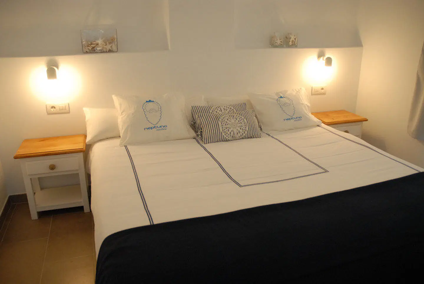 Neptuno Suites ROOM_EXAMPLE