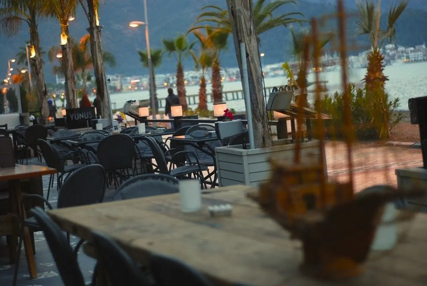 Yunus Hotel Restaurant