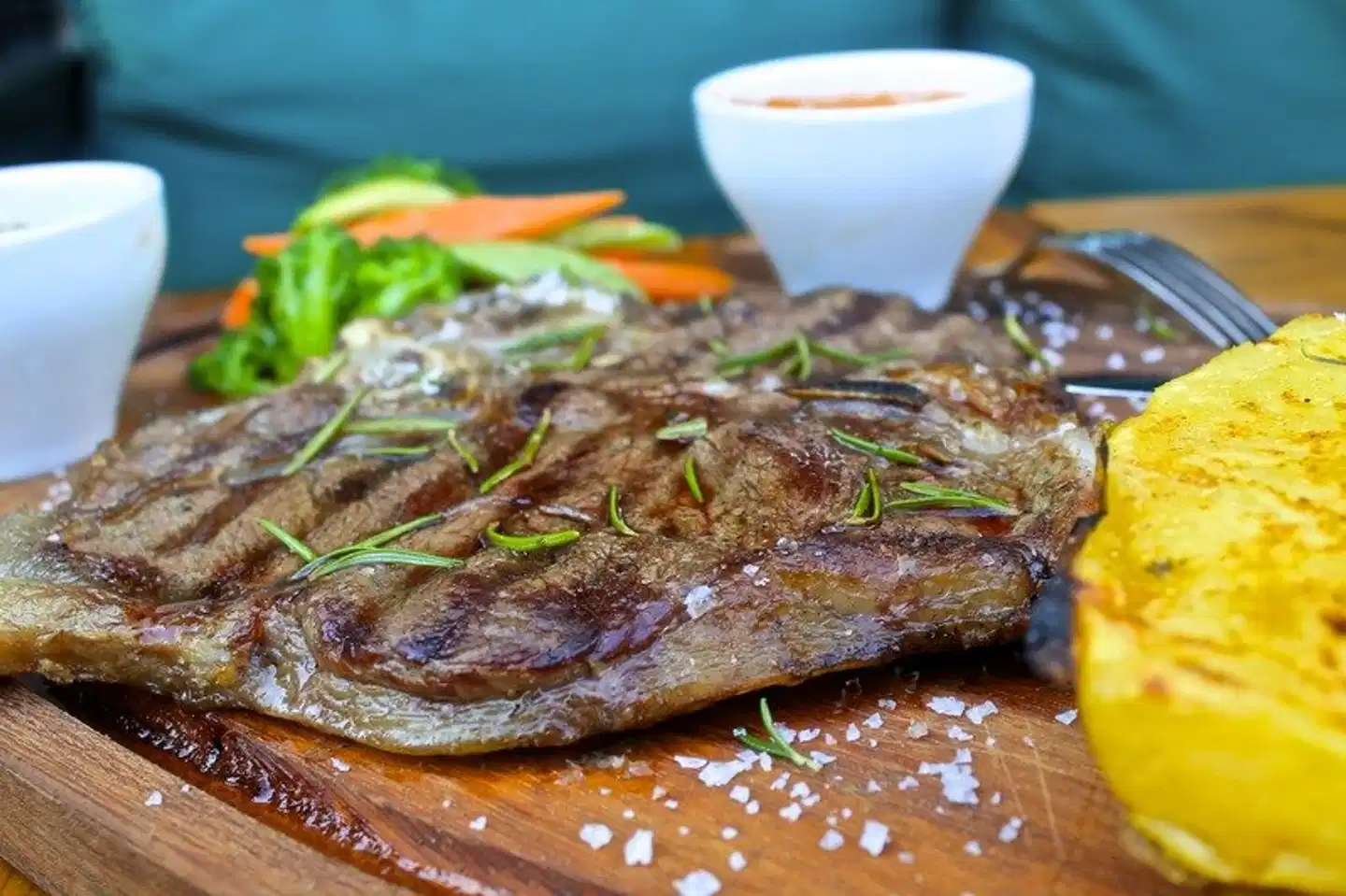 Yunus Hotel Restaurant