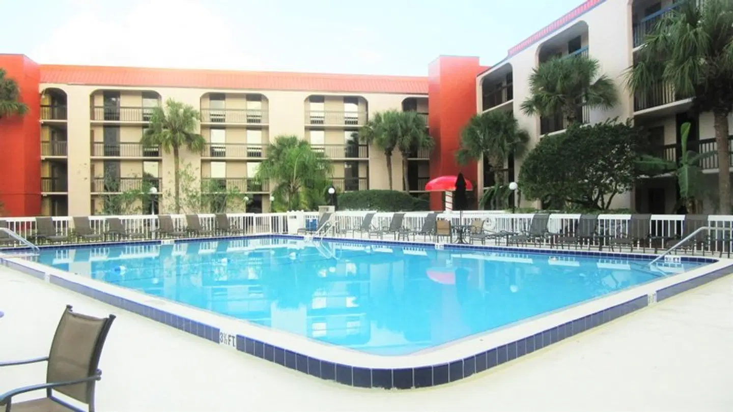 Grand Hotel Orlando at Universal Blvd OUTDOOR_POOL