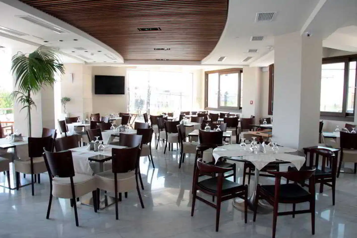 Cosmopolitan Hotel & Spa Restaurant