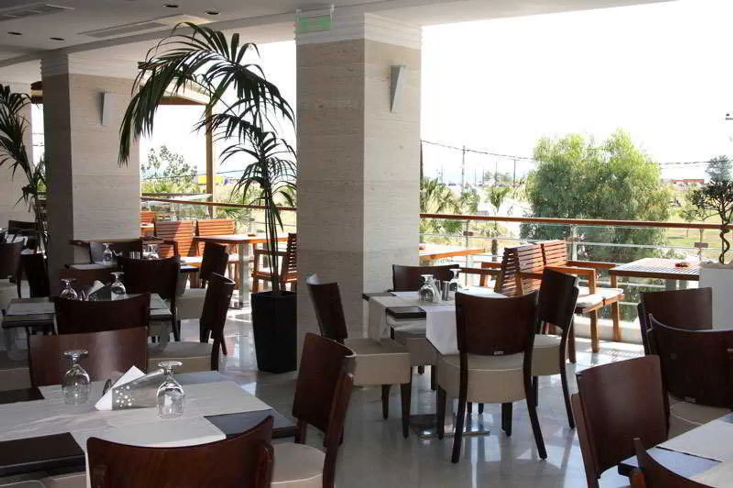 Cosmopolitan Hotel & Spa Restaurant